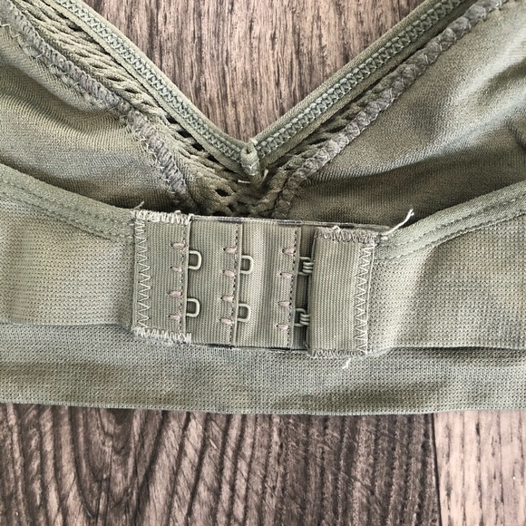 SOLD * DESIGN LAB Bralette - Picture 5 of 8